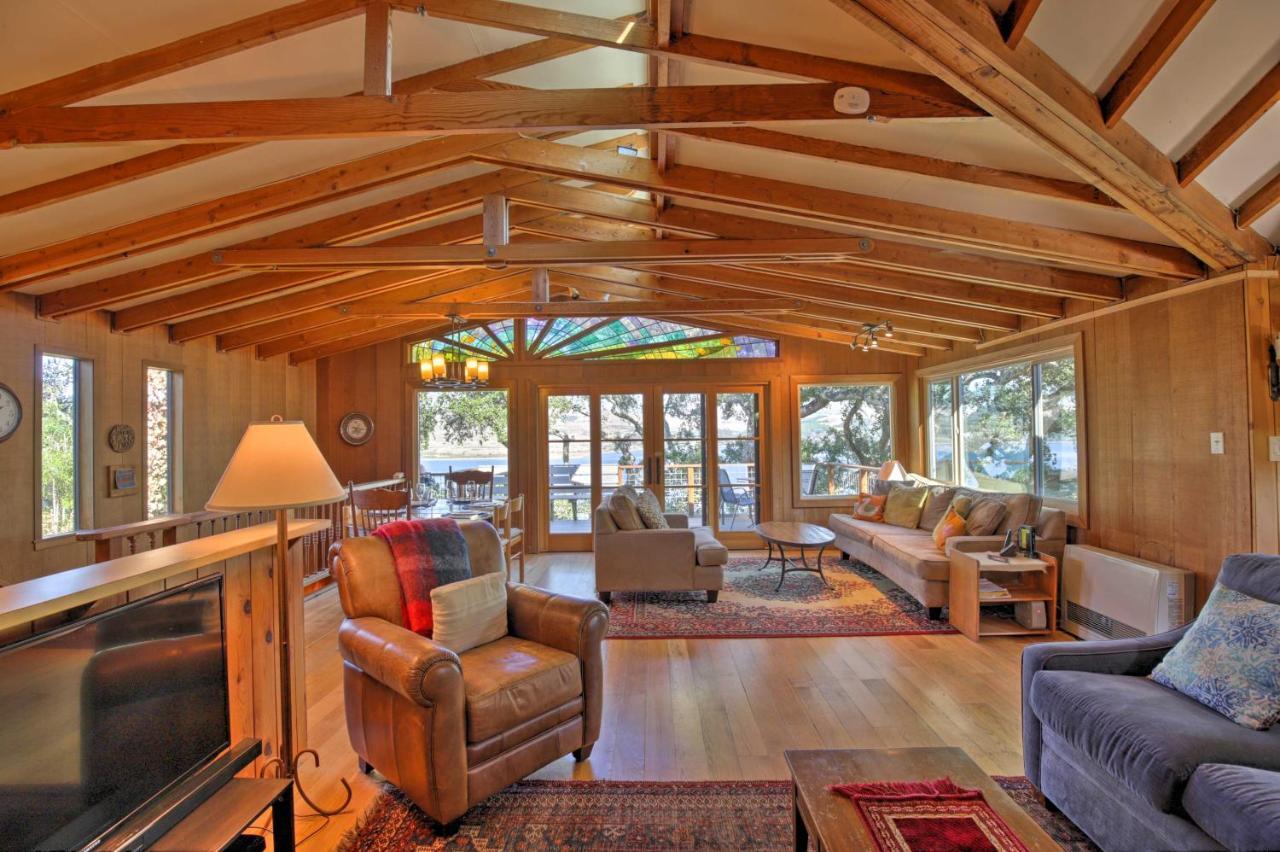 Hillside Home With Deck And Views Of Tomales Bay! インバーネス エクステリア 写真