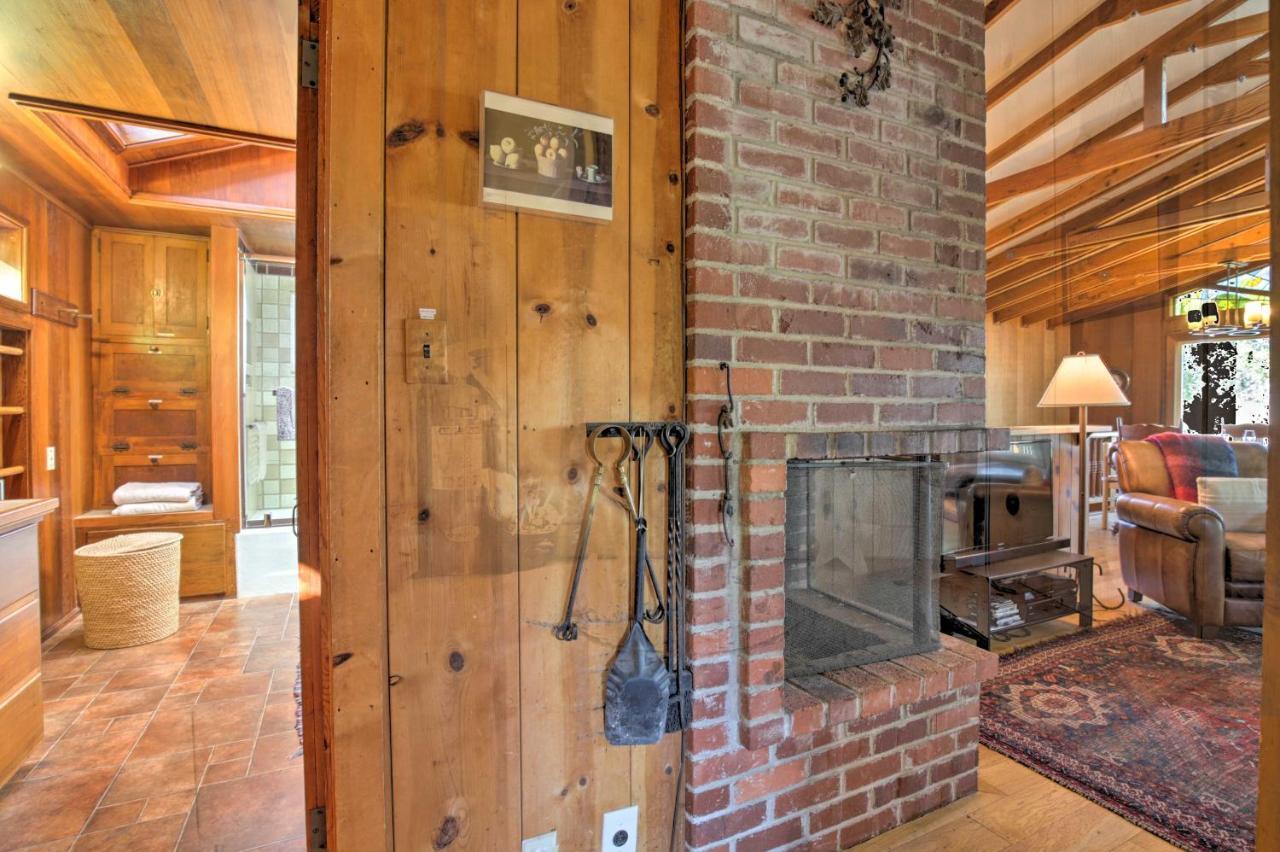 Hillside Home With Deck And Views Of Tomales Bay! インバーネス エクステリア 写真