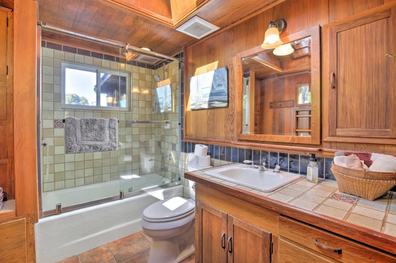 Hillside Home With Deck And Views Of Tomales Bay! インバーネス エクステリア 写真